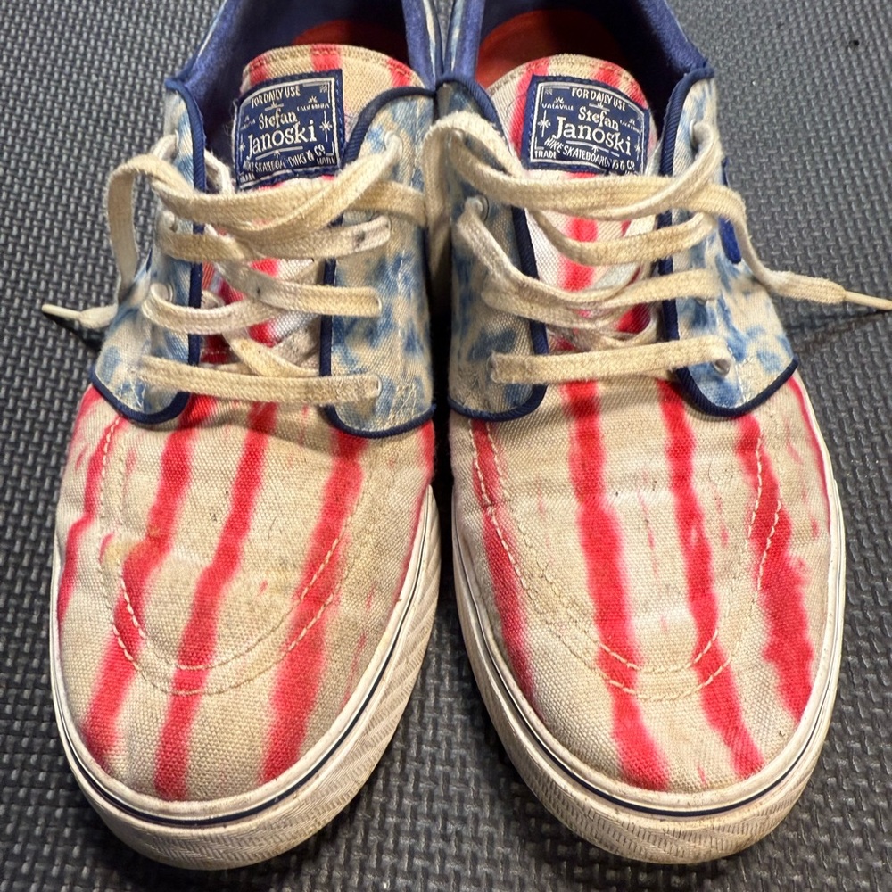 Nike Stefan Janoski Red and Blue Striped Sneakers